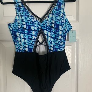 Cupshe one-piece cutout bathing suit